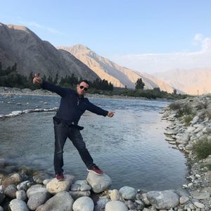 Meet your Posher, George